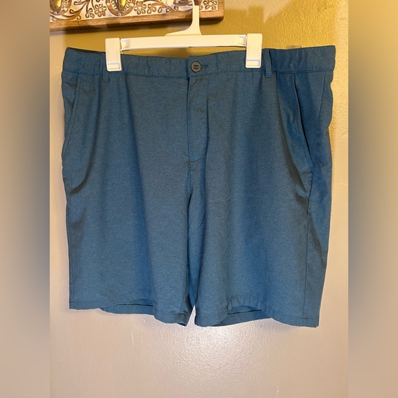 Puma Men's Teal Flat Front Shorts - Picture 1 of 3